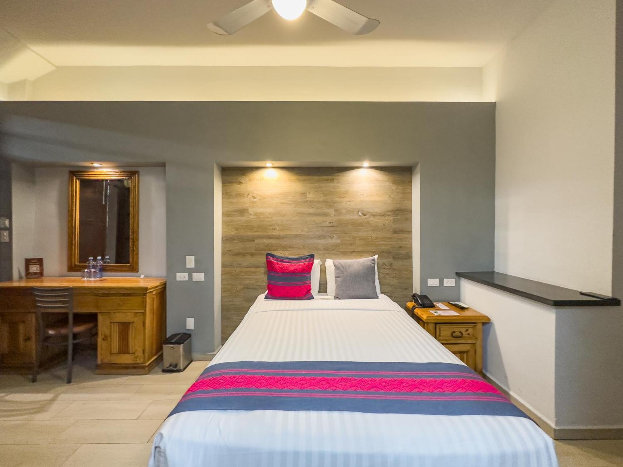 Hotel Hidalgo Querétaro Dış mekan fotoğraf